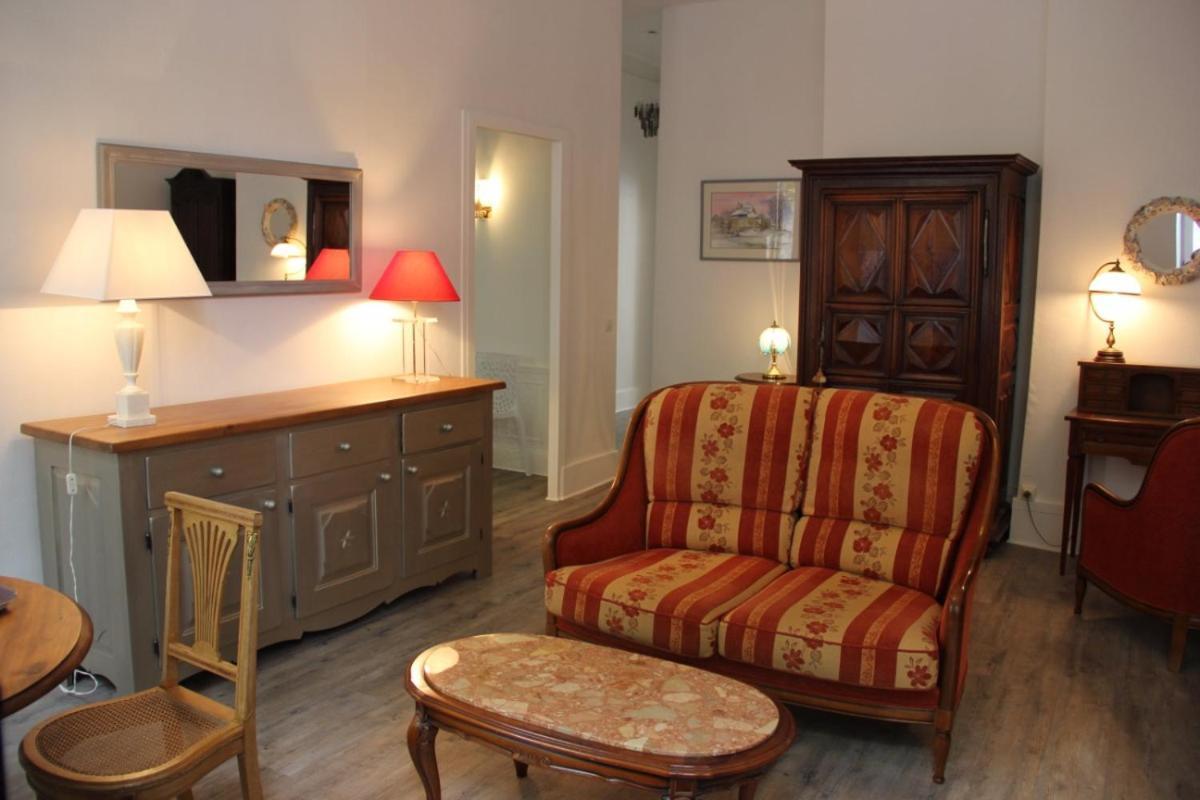 Chez Papoum Apartment Nevers Exterior photo